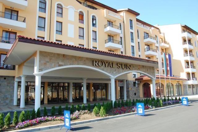 Holiday Apartcomplex Royal Sun Sunny Beach Exterior photo