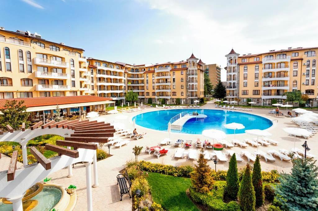 Holiday Apartcomplex Royal Sun Sunny Beach Exterior photo
